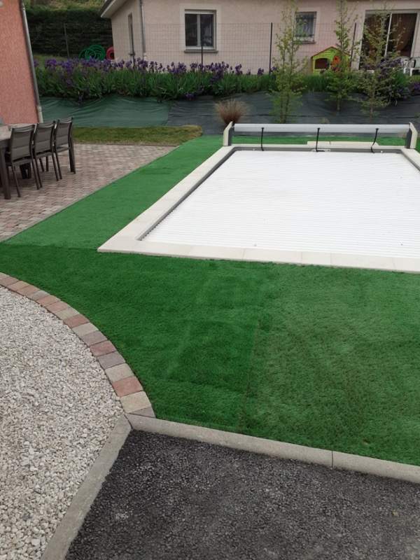 Pose de gazon Bouzel