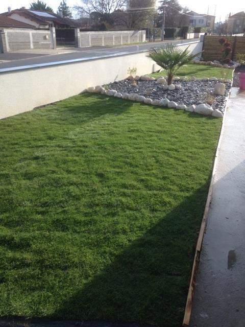 Création gazon Bouzel