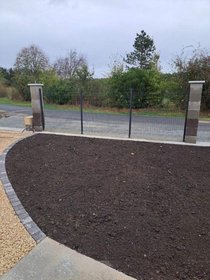 Création d’espace vert Bouzel